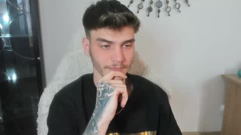 D-Illusion online show from March 11, 2:01 pm