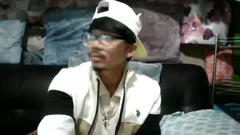 Snapshot of ilovebunny69 chatting on October 1, 2:39 am ilovebunny69 online show from October 1, 2:39 am