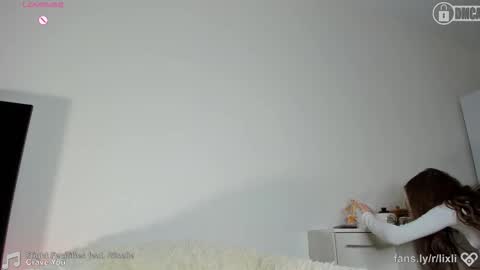 Li online show from December 5, 6:04 pm