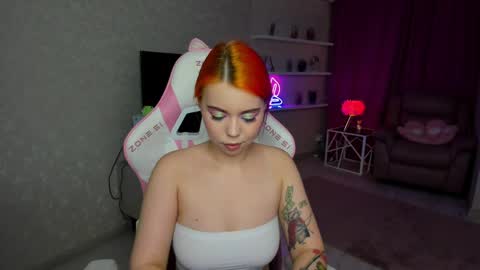 Snapshot of im__youre_sunshine chatting on May 26, 7:10 pm Roxy online show from May 26, 7:10 pm