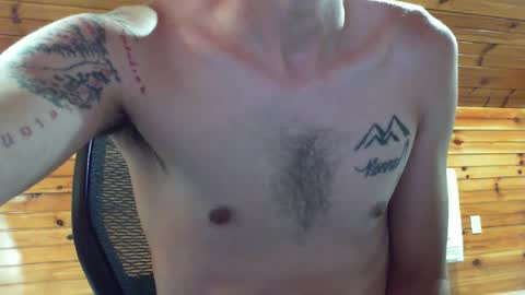 Snapshot of im_a_leo_rawrr chatting on July 10, 4:20 pm Im a leo rawrr online show from July 10, 4:20 pm