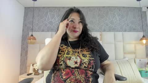 Alaya online show from January 11, 9:25 pm