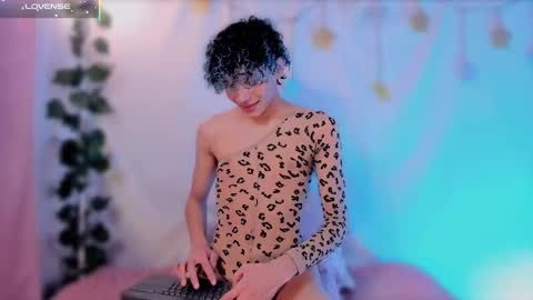 Snapshot of im_alejo chatting on September 25, 1:31 am Alejo independent model online show from September 25, 1:31 am