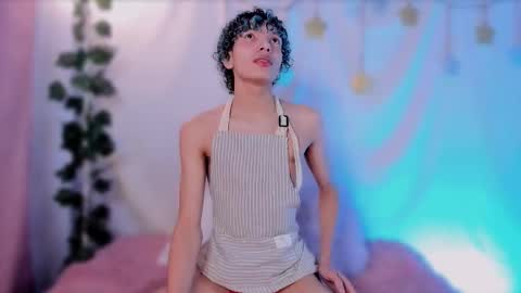 Snapshot of im_alejo chatting on October 22, 2:01 am Alejo independent model online show from October 22, 2:01 am