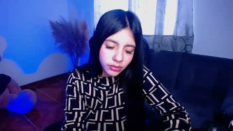 Snapshot of im_alyn chatting on November 6, 4:52 pm Alyn online show from November 6, 4:52 pm