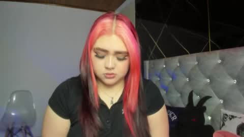 im_bunny__ online show from October 27, 11:47 am