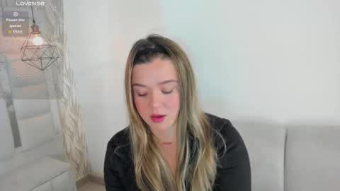 DAHLIA online show from February 23, 8:17 pm