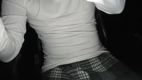 Snapshot of im_dave21 chatting on March 9, 9:35 am im_dave21 online show from March 9, 9:35 am