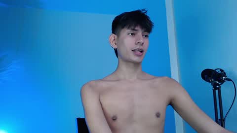 Snapshot of im_davo23 chatting on January 5, 2:08 pm Davo online show from January 5, 2:08 pm