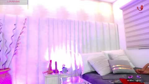 Helina online show from May 8, 12:43 pm