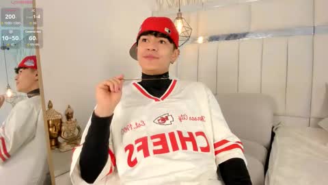 Snapshot of im_joel_ chatting on January 19, 5:55 am JOEL online show from January 19, 5:55 am