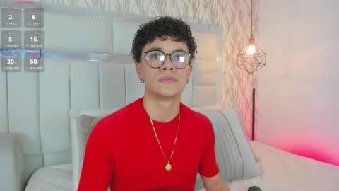 Snapshot of im_joel_ chatting on February 17, 4:31 am JOEL online show from February 17, 4:31 am