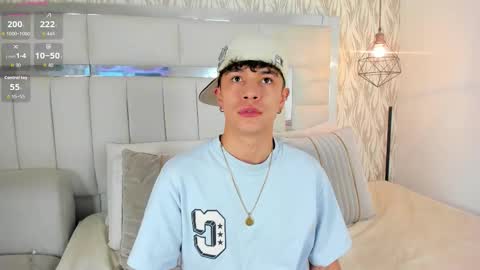 Snapshot of im_joel_ chatting on February 23, 4:32 am JOEL online show from February 23, 4:32 am