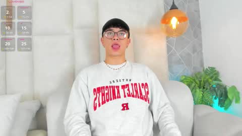 Snapshot of im_joel_ chatting on March 20, 3:11 am JOEL online show from March 20, 3:11 am