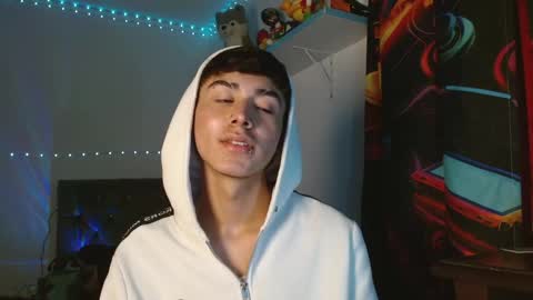 im_juanda online show from January 10, 8:59 pm