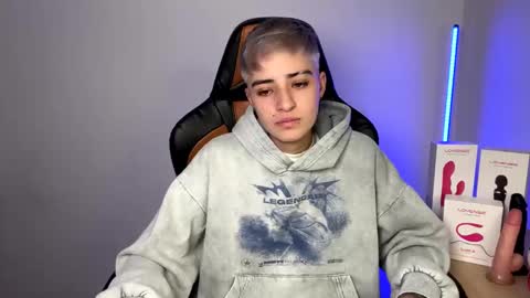 Laia online show from January 22, 12:27 am