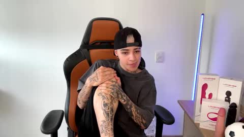 Laia online show from February 1, 5:58 pm