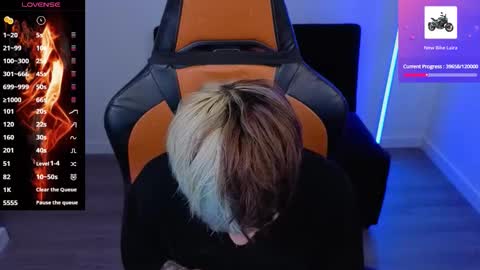 Laia online show from October 16, 10:11 pm