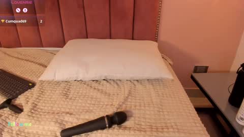 im_lisacb online show from November 8, 4:01 am