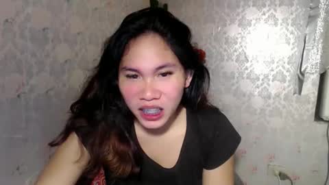 im_love_one69 online show from November 11, 6:30 pm