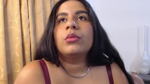 Snapshot of im_madissonwell chatting on March 5, 4:57 pm im madissonwell online show from March 5, 4:57 pm