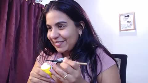 Snapshot of im_madissonwell chatting on September 25, 12:47 am im madissonwell online show from September 25, 12:47 am