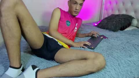 IM MAXPASSION online show from October 22, 11:21 am