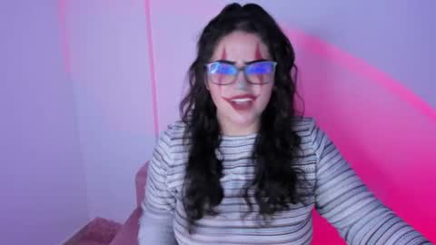 mei mei uwu online show from October 31, 9:16 pm