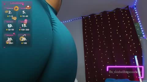 Mishell Martinez    INSTAGRAM im mishellbigass online show from August 1, 4:12 am