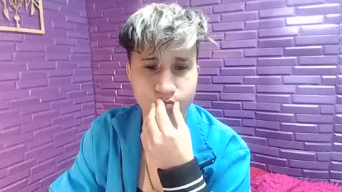 im_milan_rs online show from January 9, 12:35 am