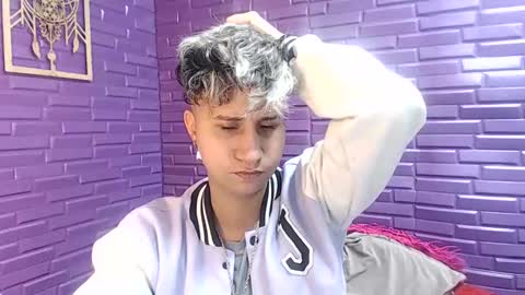 im_milan_rs online show from January 13, 5:44 am