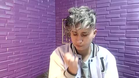 im_milan_rs online show from January 14, 6:45 am