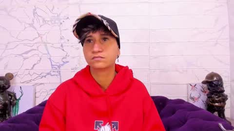 im_milan_rs online show from February 18, 3:53 am