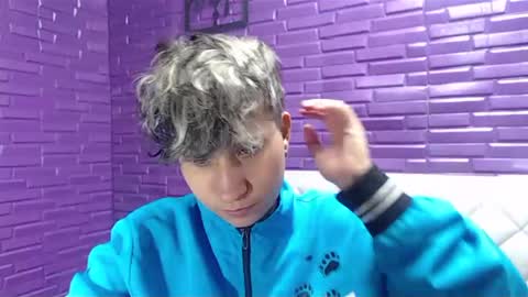 im_milan_rs online show from February 21, 7:23 am