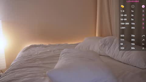 Milla online show from December 22, 8:03 pm