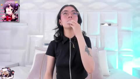 Moly  online show from November 20, 9:47 pm