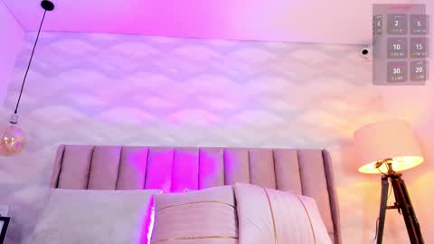 Snapshot of im_nika_ chatting on March 4, 3:37 pm Nika online show from March 4, 3:37 pm