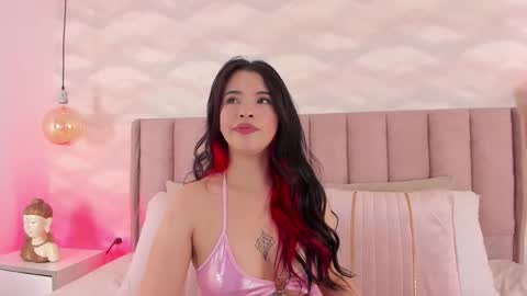 Snapshot of im_nika_ chatting on October 28, 5:11 am Nika online show from October 28, 5:11 am