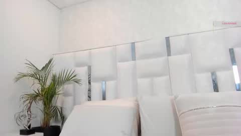 Snapshot of im_nika_ chatting on November 7, 4:07 pm Nika online show from November 7, 4:07 pm