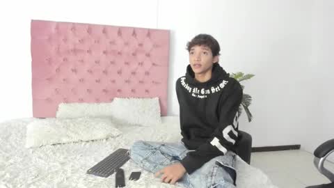 RALF online show from January 11, 8:25 pm