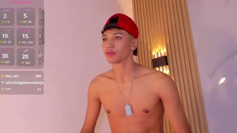 Snapshot of im_sebaslopez chatting on February 9, 9:16 am im_sebaslopez online show from February 9, 9:16 am