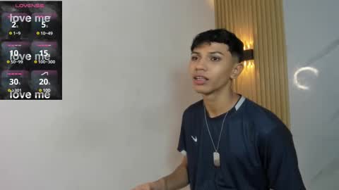 Snapshot of im_sebaslopez chatting on March 9, 3:43 am im_sebaslopez online show from March 9, 3:43 am