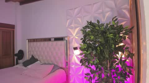 Snapshot of im_sebaslopez chatting on September 27, 11:37 am im_sebaslopez online show from September 27, 11:37 am