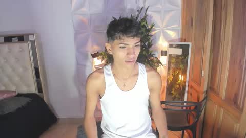 Snapshot of im_sebaslopez chatting on October 28, 11:25 am im_sebaslopez online show from October 28, 11:25 am