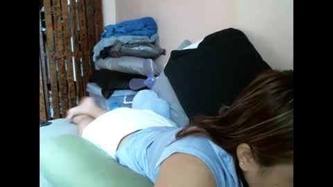 Snapshot of im_your_secret chatting on December 1, 2:27 am im_your_secret online show from December 1, 2:27 am