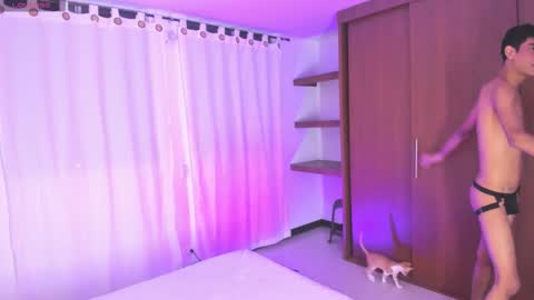 CAMILO dont forget to leave your thumb up 3 online show from November 18, 3:56 am