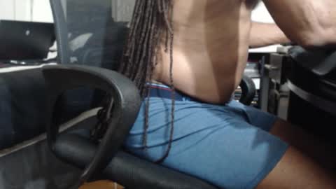 Snapshot of imanlolo789__ chatting on September 15, 9:26 pm Imanlolo789 formerly known as Slimrodxxx independent model online show from September 15, 9:26 pm