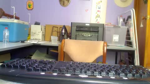 Snapshot of imaussiechris chatting on February 27, 3:04 am Aussie Guy online show from February 27, 3:04 am