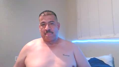 Snapshot of imbackmandosuknw chatting on November 10, 5:39 am imbackmandosuknw online show from November 10, 5:39 am