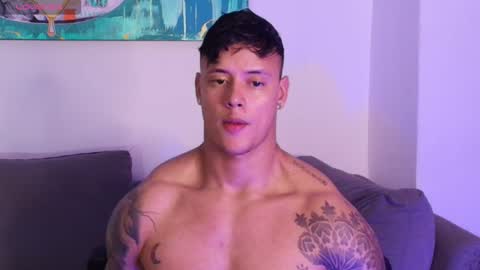 imconor online show from November 19, 9:26 pm